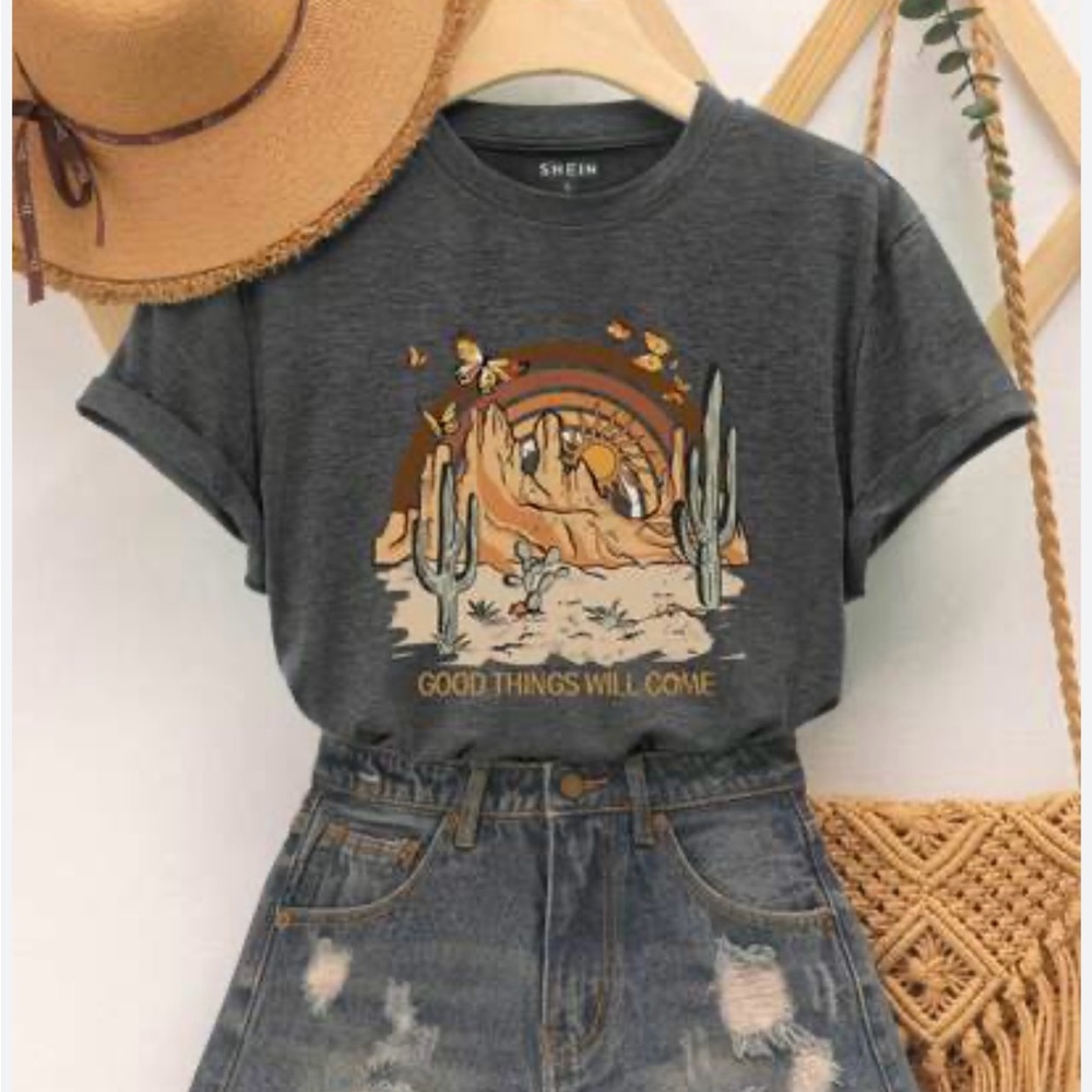 SHEIN Charcoal Desert Graphic Tee